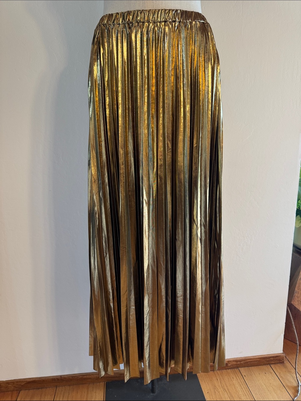 Dressed in Lala Gold Metallic Pleated Maxi Skirt - Women